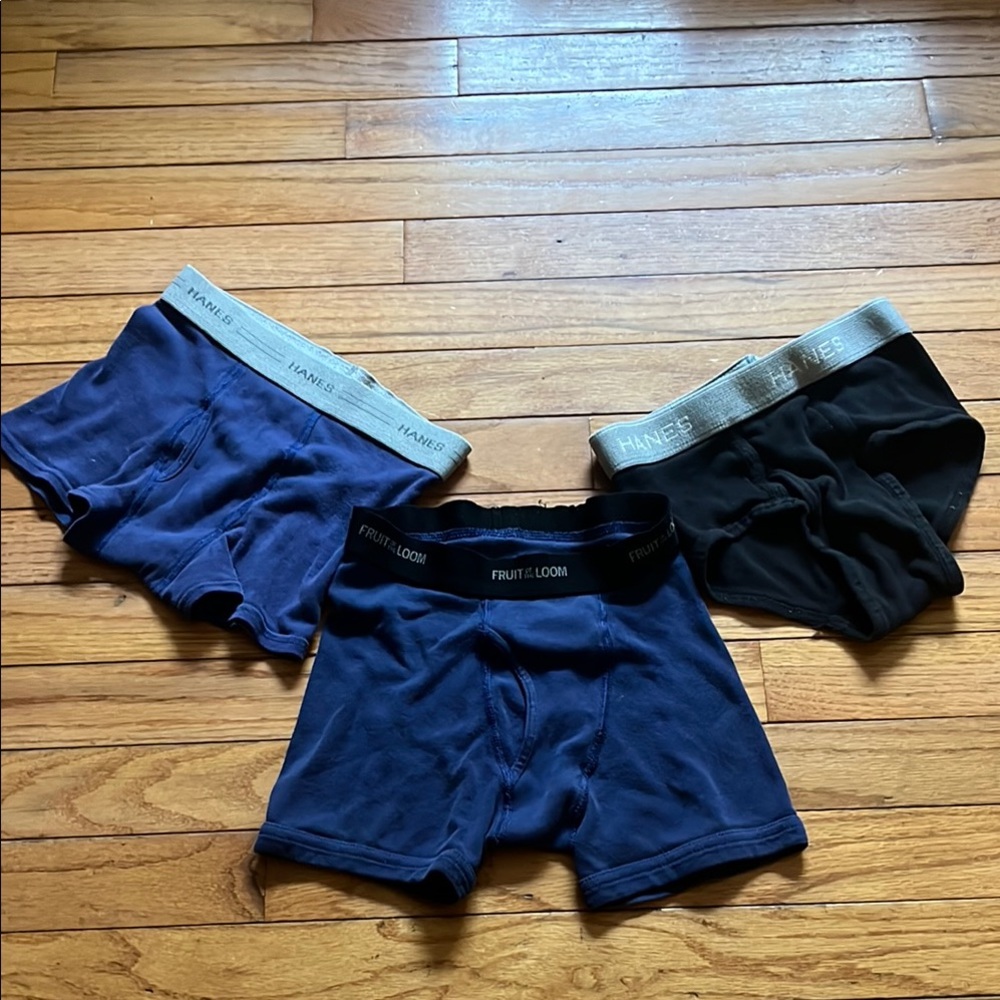 Med 10-12 Underwear Bundle Boys 2 Boxer Brief, 1 Brief- Hanes, Fruit of the Loom